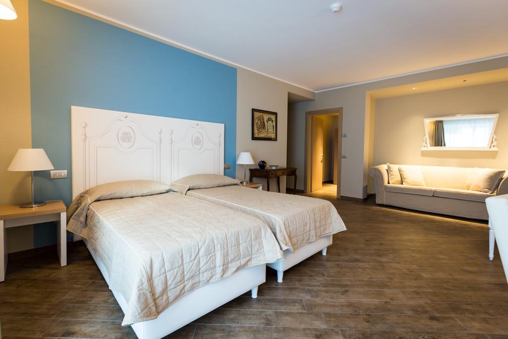 Hotel Monteverde Acqui Terme Exterior foto