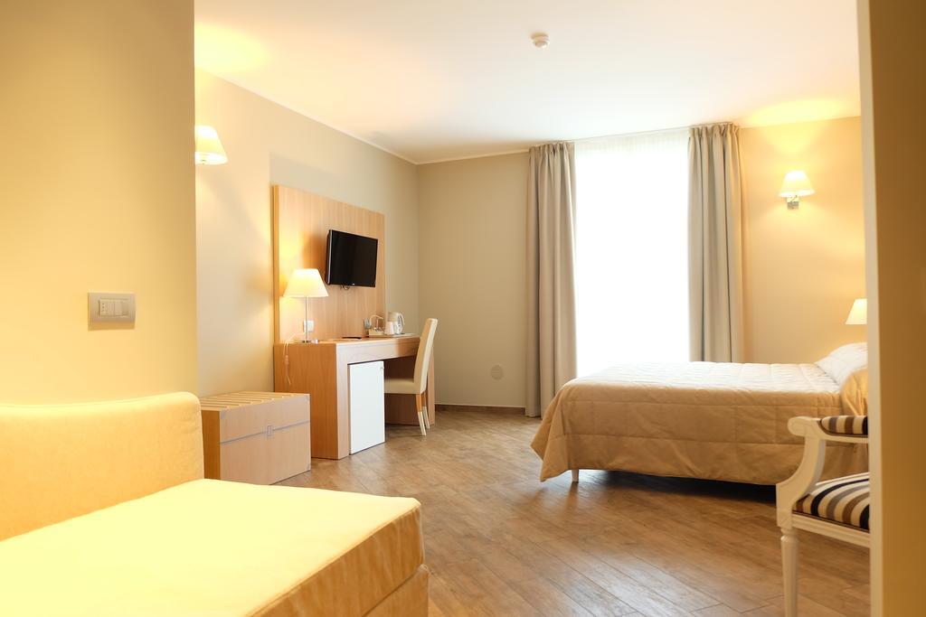 Hotel Monteverde Acqui Terme Exterior foto